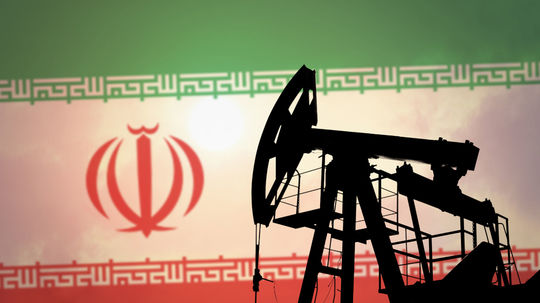 USA definitívne zavrú kohútiky iránskej rope. Žiadne výnimky zo sankcií 