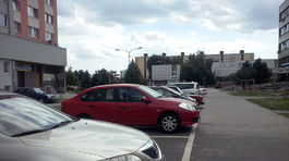 Petržalka súhlasí s nariadením mesta o parkovaní