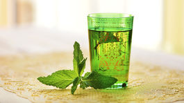 Horúčavy! Čo, kedy a aké studené počas dňa piť? 