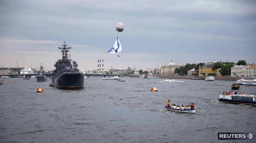 rusko, vojenská prehliadka, vojenská loď, loď