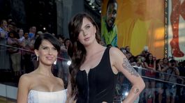 Hilaria Baldwin (vľavo) a Ireland Baldwin