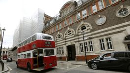 Ind kúpil pôvodné sídlo Scotland Yardu, spraví z neho hotel