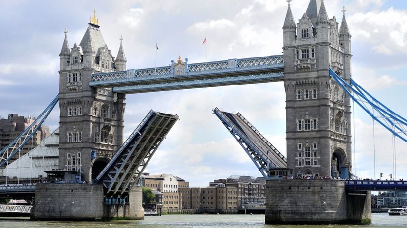 Tower Bridge