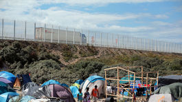 Eurotunel opevnia proti ilegálnym migrantom