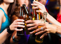 alkohol, žena, kamarátky, párty