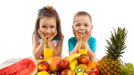 Zelenina a ovocie – ako ich bezbolestne prepašovať do bežného dňa