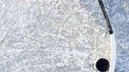 Hokejisti budú búchať hokejkami o ľad. Cítia krivdu, že im štát nepomohol