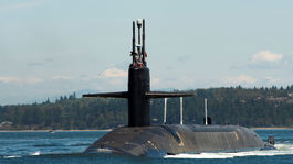 Rusko otestovalo balistickú raketu Bulava, odpálenú z novej ponorky