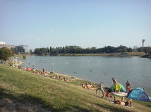 Kuchajda, kúpalisko