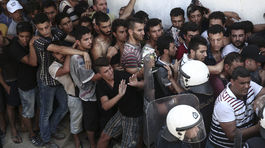 Postaviť múr, zastaviť lode. Ako svet rieši migrantov?