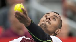 Kyrgios dostal za urážku Wawrinku pokutu a ospravedlnil sa