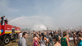 Atmosféra počas druhého dňa festivalu Grape 2015.