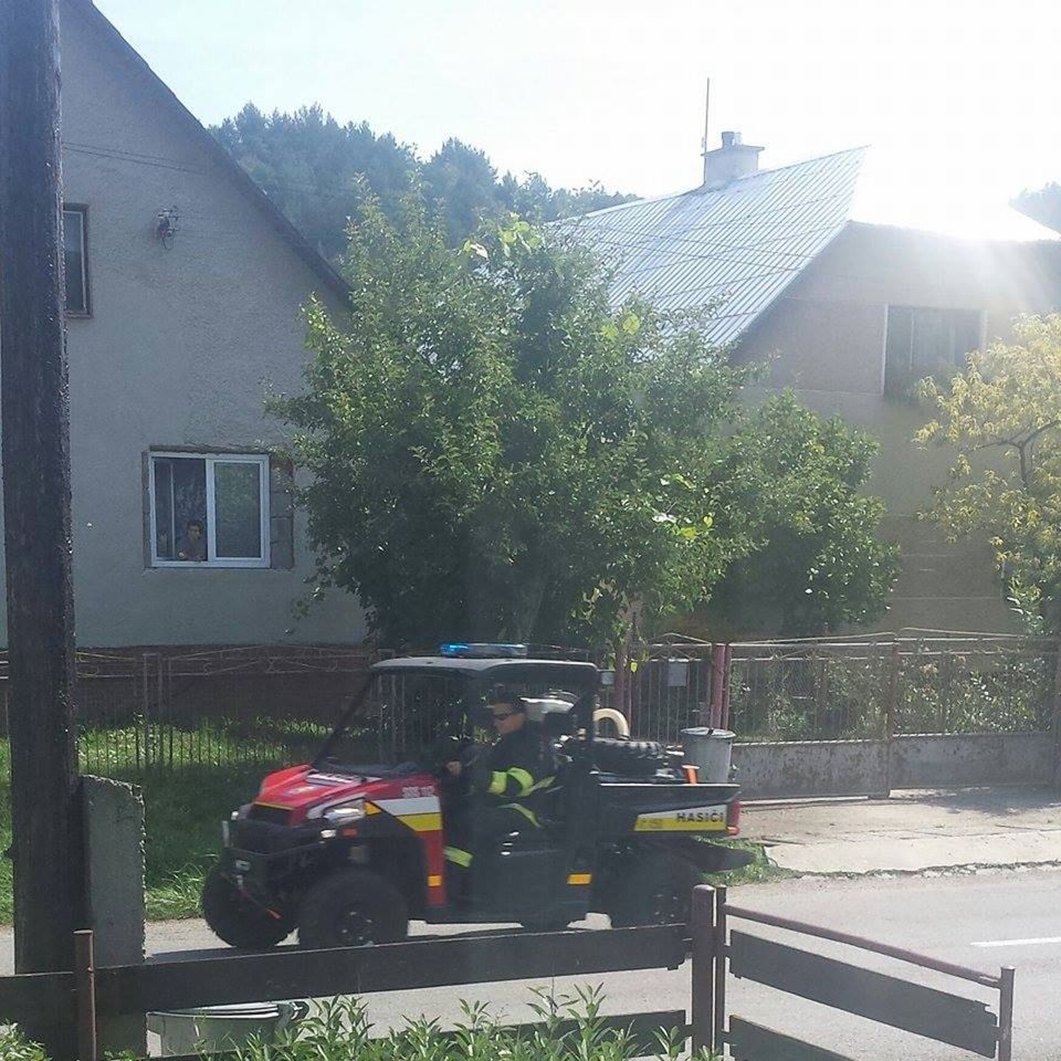 Do ťažko prístupného terénu v okolí Červeného...