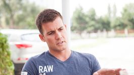 Padák otvoril 100 metrov nad zemou. Skákať budem ďalej, tvrdí Richard Kolozsi