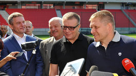 Fico si pozrel novú City arénu: Futbal nie je len naháňanie lopty, povedal