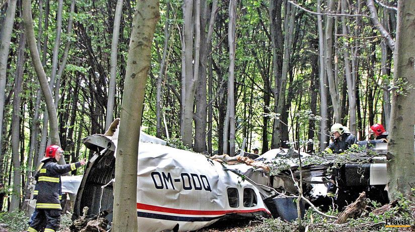 nehoda, letecké nešťastie, zrážka lietadiel