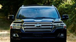 Toyota Land Cruiser - 2016