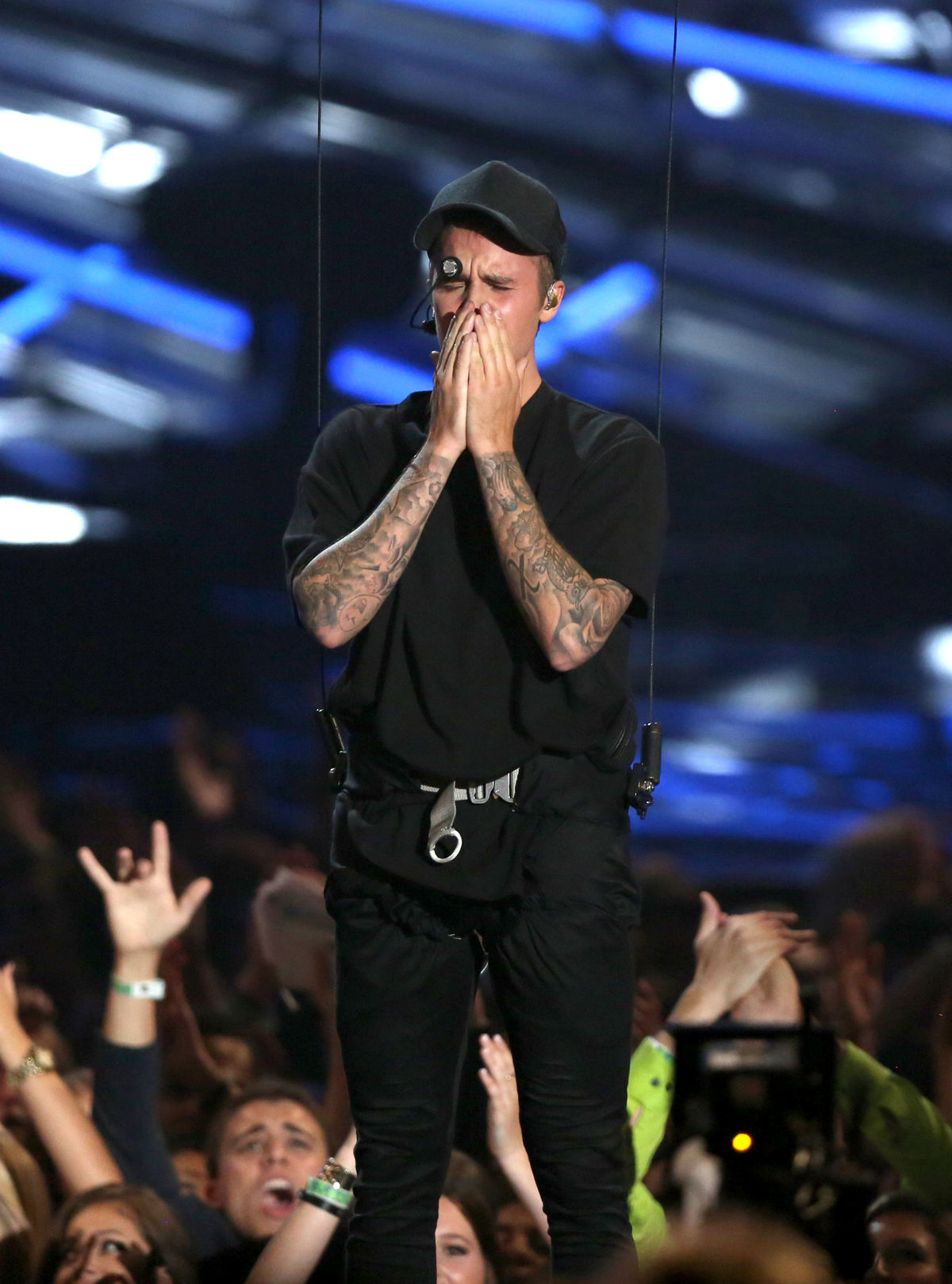 Dojatý Justin Bieber po svojom vystúpení na MTV...