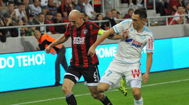 Pandémia je zbytočné haló. Hráči nemajú z reštartu nič. Ide o zisk