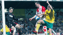 Čínske investície spájajú už aj Slaviu a Spartu