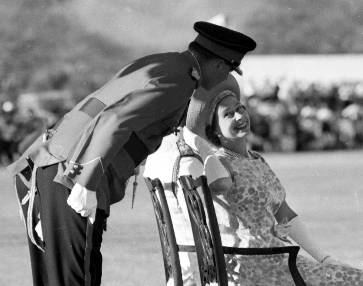 Kráľovná Alžbeta II. 1966