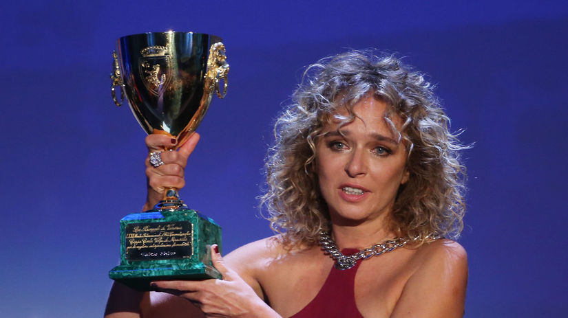 Herečka Valeria Golino získala v Benátkach cenu...
