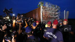 Orbán: Ilegálnych migrantov zadržíme a vyhostíme