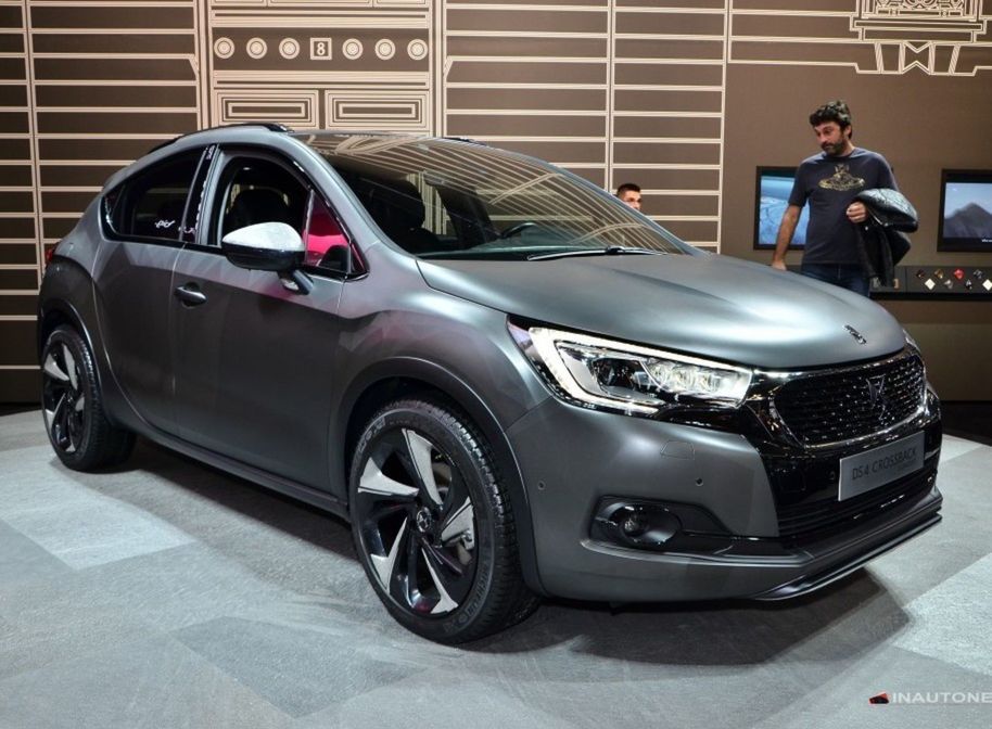 DS 4