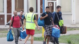 Utečenci sú už v Gabčíkove. Cítiť bolo rozpaky