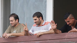 Koľko utečencov vezme Slovensko, stále neoznámilo