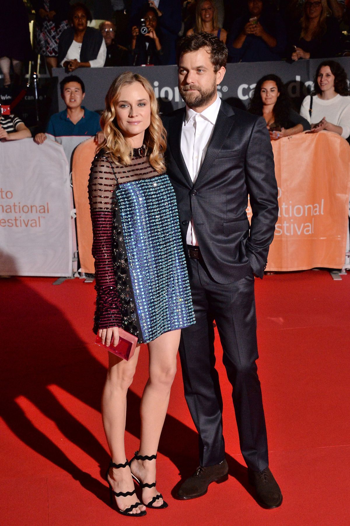 Herečka Diane Kruger (v minišatách Prada) a jej...