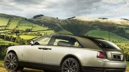 Rolls-Royce Cullinan: Bentayga má byť v tieni. Už teraz je vraj číslo 2. 