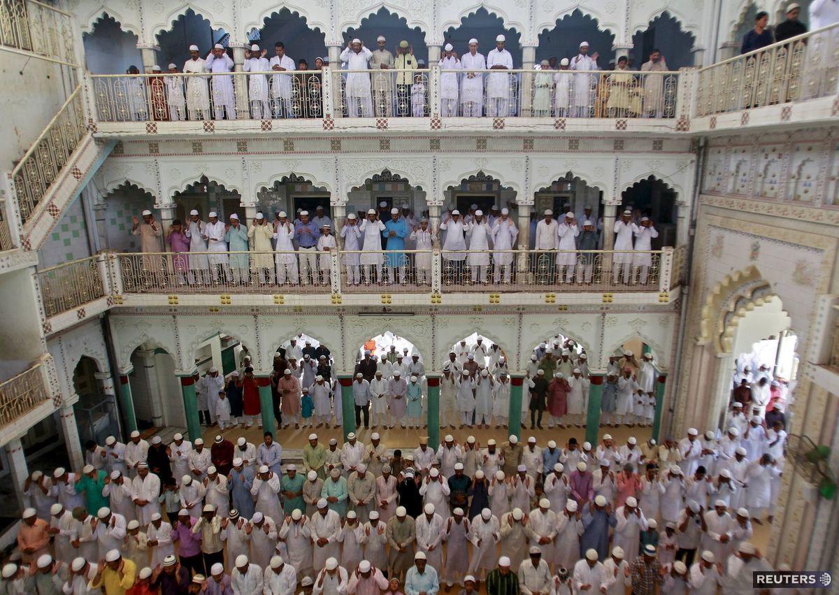 India, moslimovia, modlitby,