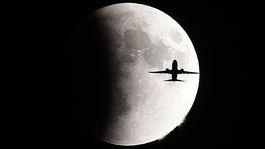 Najvyťaženejšia letecká trasa má iba 450 km. Lietadlo štartuje každých 8 minút