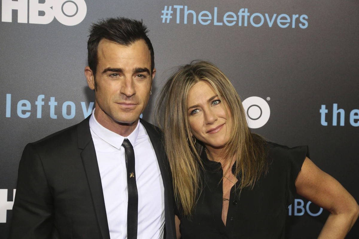 Herecký a manželský pár Justin Theroux a...