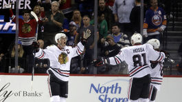 Hossa s Kopeckým po ňom jasali. Poznáme gól desaťročia v NHL