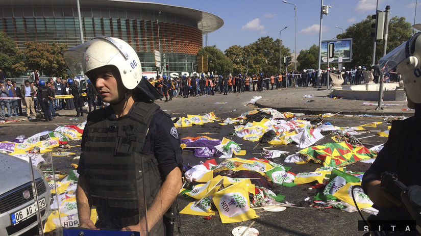 turecko, ankara, výbuchy, mierový pochod, polícia,