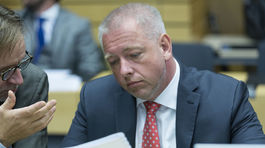 Skúšané hranice Schengenu zatiaľ nezatvárajú