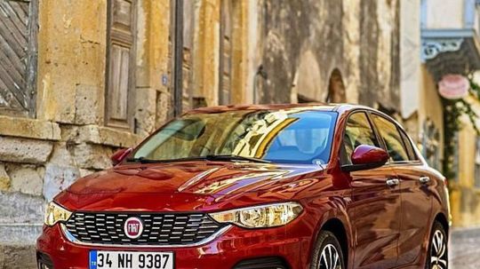 Fiat Tipo - 2016