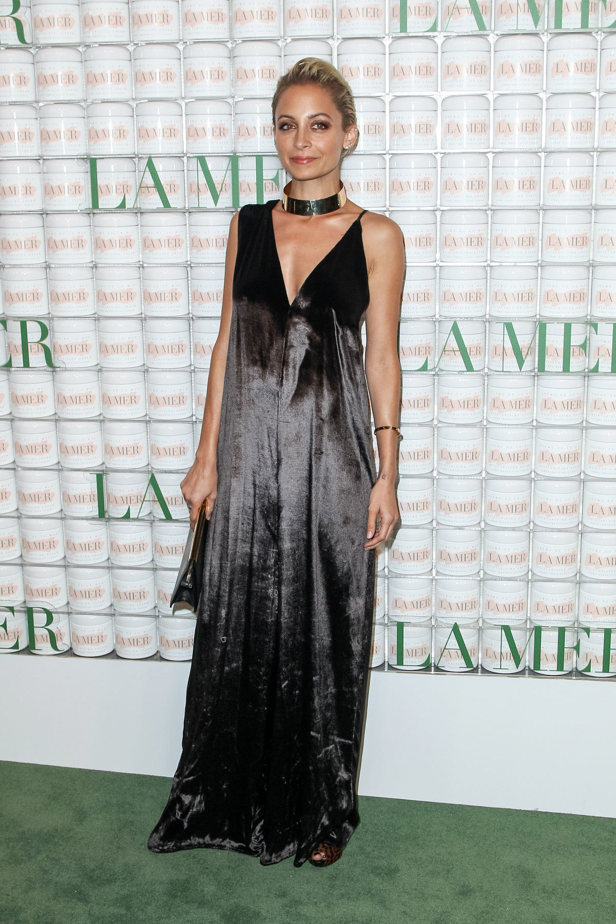 Dizajnérka Nicole Richie na akcii kozmetickej...