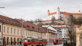 Nesrovnal je so zvýšením daní zatiaľ osamotený