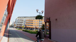 Ľudia sú ochotní kúpiť byt ako mačku vo vreci