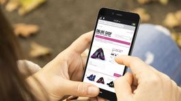 Žraloci idú aj do biznisu na internete