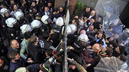 V Turecku pred voľbami umlčali médiá