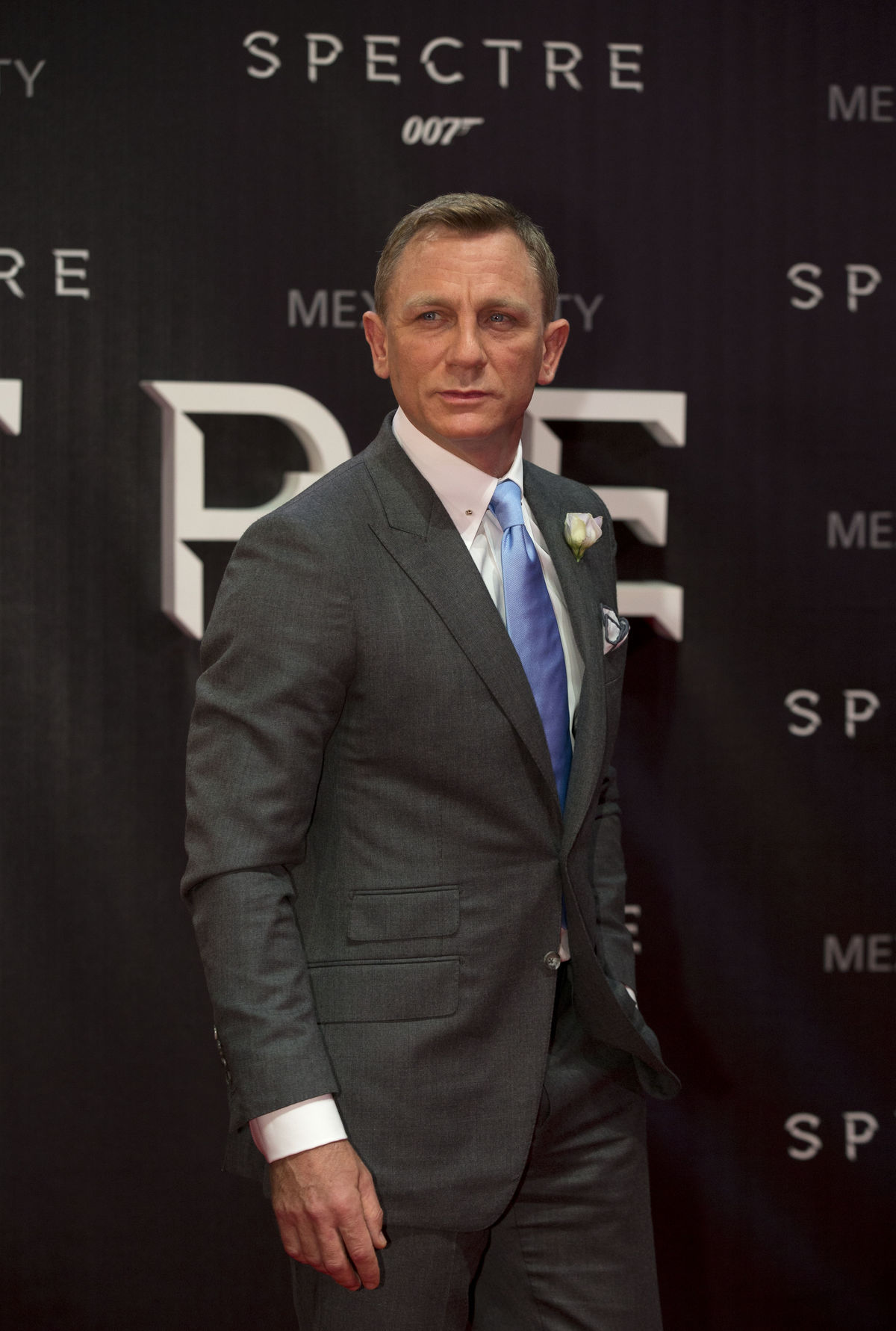 Herec Daniel Craig predstavil bondovku Spectre...