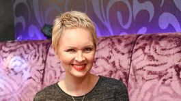 Kmotríková prvýkrát v spoločnosti! S úsmevom a rovno ako modelka