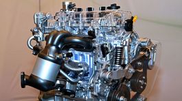 Hyundai predstavuje Atkinsonov 4-valec a 8-stupňovú prevodovku