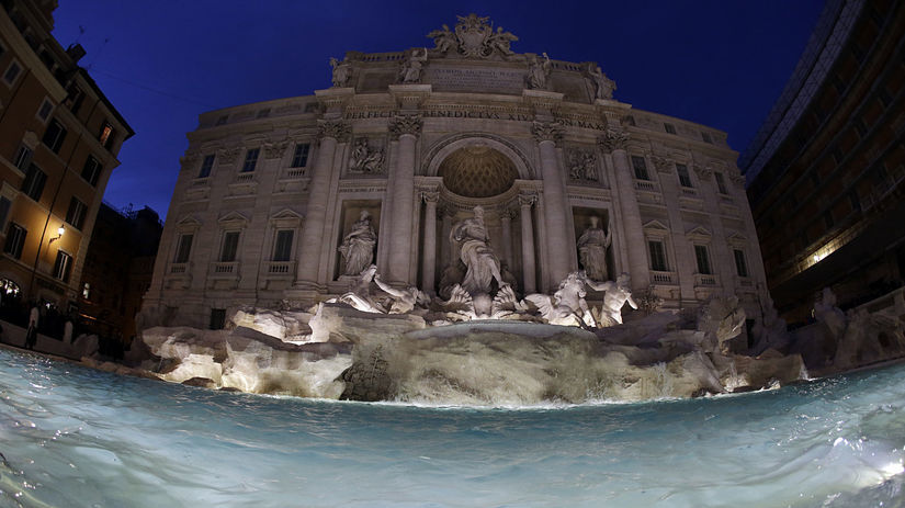 fontána di Trevi, Rím, Taliansko