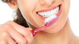 Vedci vynašli gél na obnovu zubnej skloviny