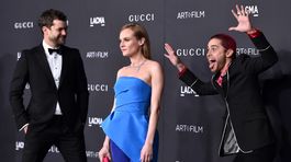 Joshua Jackson (vľavo) a Diane Kruger - vedľa im do pózovania skáče Jared Leto